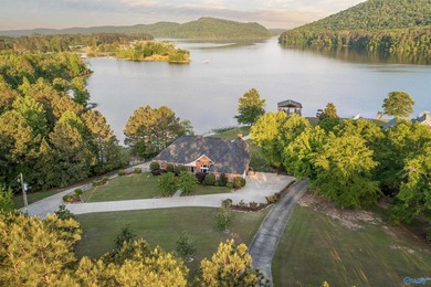 Waterfront home on Neely Henry Lake with stunning sunset views - photo 6
