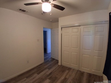 *The charming single residence in the zipcode 78221 offers