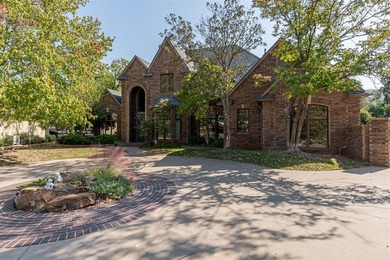 Rivendell Lake Home For Sale in Oklahoma City Oklahoma