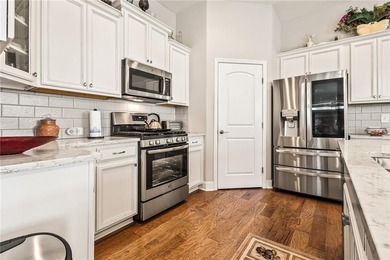 Welcome to easy, elegant living in this stunning 2-bedroom