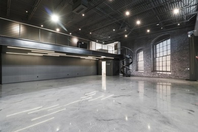 Rarely available DOUBLE UNIT over 3,000SQFT offering maximum - photo 5
