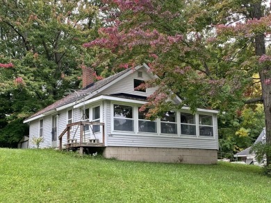 Great cottage in the Martiny Hills Colony with deeded access and - Lake Home For Sale in Barryton, Michigan