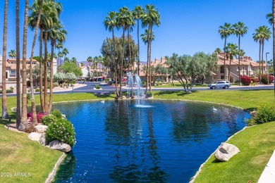 Welcome to this inviting 2-bedroom, 2-bathroom residence - photo 3