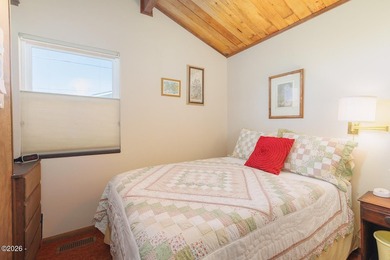 Back on Market, no fault of Sellers. Built and owned by the same - photo 21