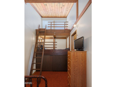 Back on Market, no fault of Sellers. Built and owned by the same - photo 25