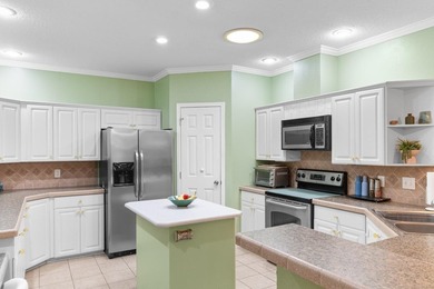 Welcome to 158 Lakeside Crossing, where peaceful lake views - photo 4