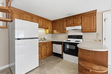 Welcome to this charming condo in the heart of Myrtle Beach! - photo 7