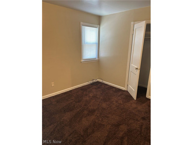 Welcome to this charming bungalow in the heart of Euclid. This - photo 10