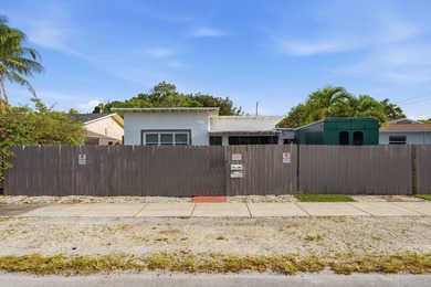 Excellent investment or house hack opportunity in desirable - photo 3