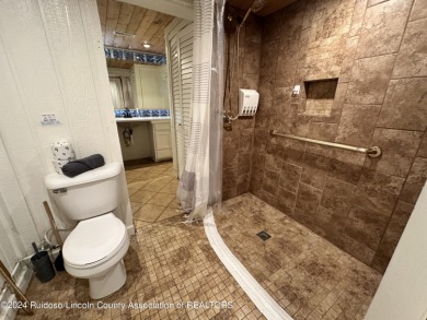 SPACIOUS REMODELED 5BD/3BA ALTO HOME! Golf membership and