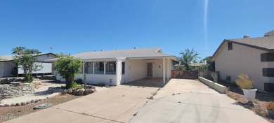 Expanded 1,558 sq ft H-2 model block home on a 7,000 sq ft - photo 2