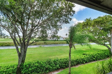 Enjoy the Polo Club lifestyle in this spacious second floor - photo 34