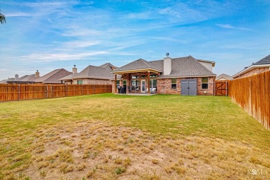 Immaculate and move-in ready, this beautifully maintained - photo 34