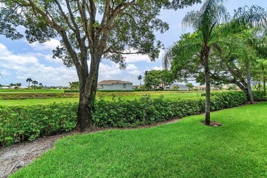 Enjoy the Polo Club lifestyle in this spacious second floor - photo 35