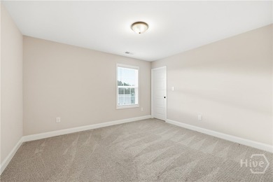 Welcome home to Willow Creek, where sidewalk-lined streets - photo 37
