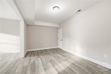 Welcome home to Willow Creek, where sidewalk-lined streets - photo 42