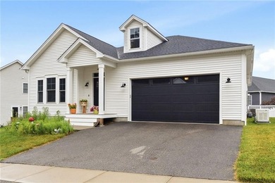Welcome to the absolutely beautiful one-level living home in one - photo 2