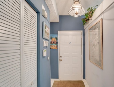 (private lake, pond, creek) Home For Sale in Delray Beach Florida