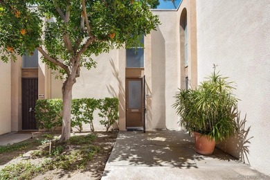 Terrific 2 Bedroom 2 Bathroom Upstairs Unit close to San Diego - photo 1
