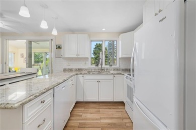 Perfectly positioned on sought-after Third Beach Road in - photo 4