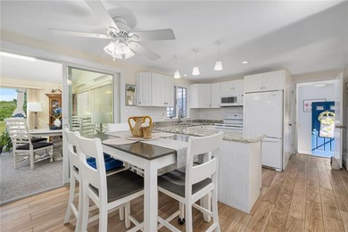 Perfectly positioned on sought-after Third Beach Road in - photo 5