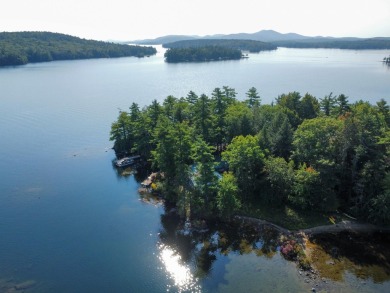 Lake Winnipesaukee Lot For Sale in Meredith New Hampshire