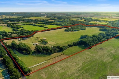 87+/- acre turnkey working horse ranch with strong income and - photo 11