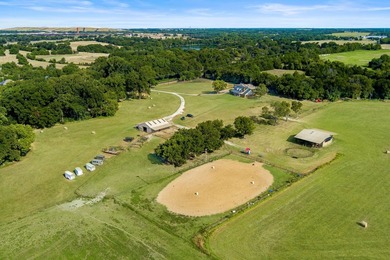 87+/- acre turnkey working horse ranch with strong income and - photo 12