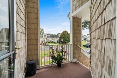 Welcome to this bright and inviting 2 bedroom, 2 bath - photo 6
