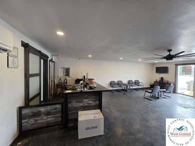 ATTENTION COMMERCIAL INVESTORS!!! Here is a prime opportunity - photo 18