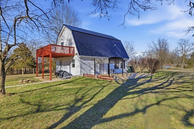 Niangua River Home For Sale in Buffalo Missouri