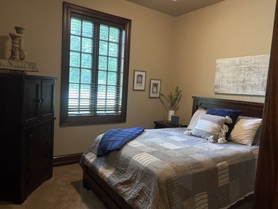 LUXURY LIVING IN THE HEART OF RUSSELLVILLE Experience - photo 26