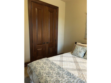 LUXURY LIVING IN THE HEART OF RUSSELLVILLE Experience - photo 31