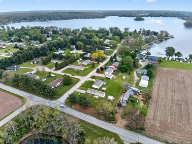 Move right in and start enjoying summer at Dewart Lake! Sold - photo 2