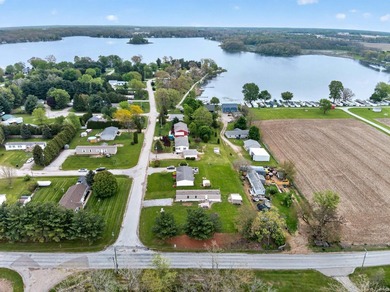 Move right in and start enjoying summer at Dewart Lake! Sold - photo 4