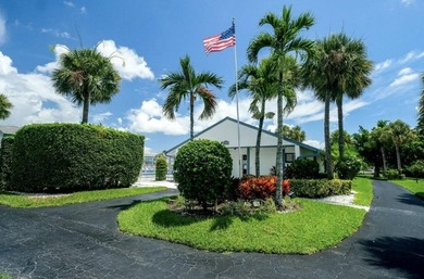 Remarks:Amazing must see!!Totally renovated !! Updated Kitchen - photo 16