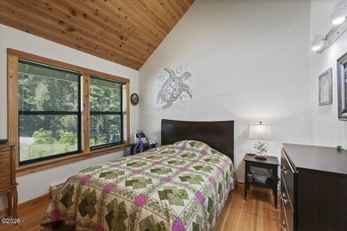 Exceptional 16.71-Acre Riverfront Retreat with spectacular 100+ - photo 29