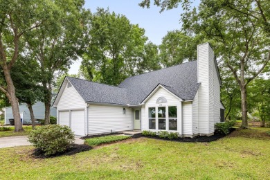Lake Home For Sale in Mount Pleasant, South Carolina