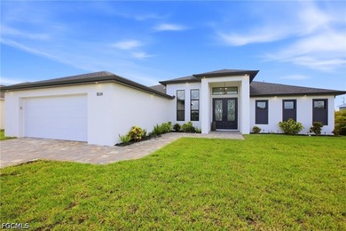 Experience modern Florida living in this beautifully designed - photo 2