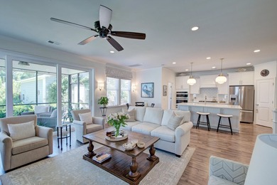 Welcome to this stunning Charleston single-style home in The - photo 5