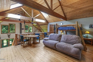 Exceptional 16.71-Acre Riverfront Retreat with spectacular 100+ - photo 36
