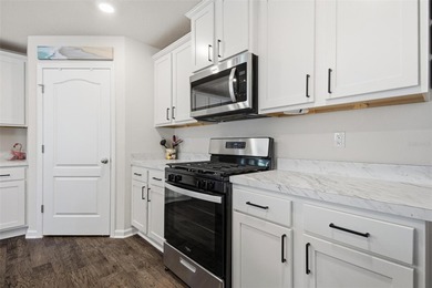 *Added buyer incentive. Seller will cover the cost of a 2-1 Rate - photo 8