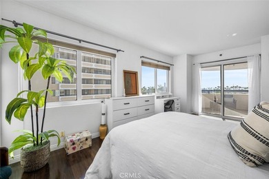 It's not too often that a downtown condo offers the satiating - photo 3