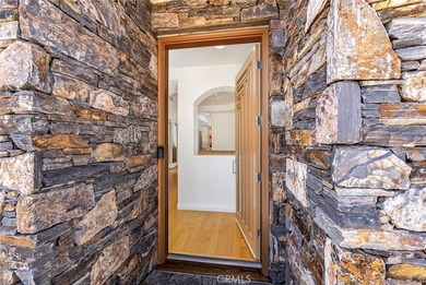 119 Opal Ave is nestled in the heart of beautiful Balboa Island - photo 5