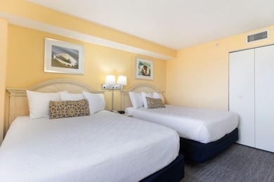 Wake up to breathtaking ocean views from this stunning 2-bedroom - photo 8