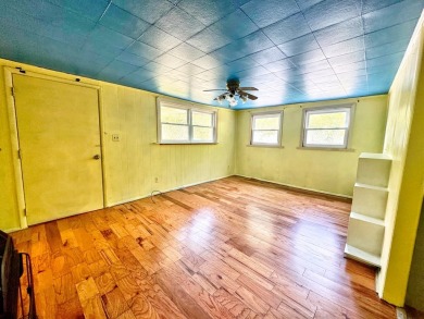 This centrally located home is ideal as a first purchase or