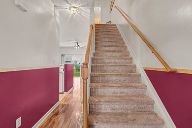 Adorable and spacious townhome in the heart of Myrtle Beach and - photo 4