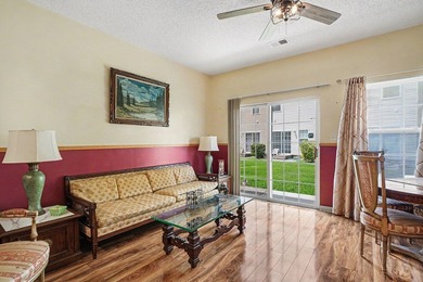 Adorable and spacious townhome in the heart of Myrtle Beach and - photo 5