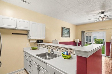 Adorable and spacious townhome in the heart of Myrtle Beach and - photo 10
