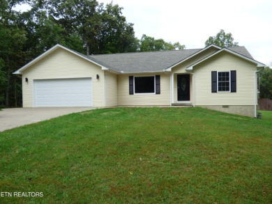 Lake Home For Sale in Crossville, Tennessee